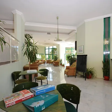 Siesta & Juniper Hotel İçmeler