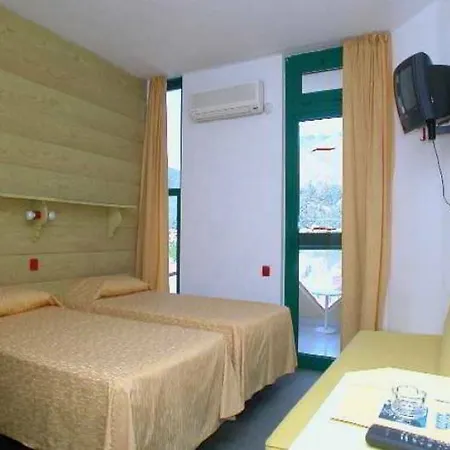 Siesta & Juniper 3* İçmeler