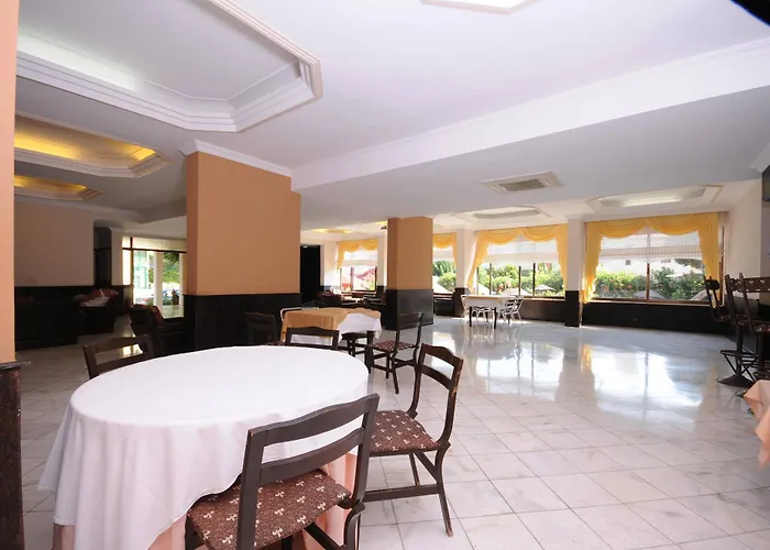 Hotel Siesta & Juniper İçmeler