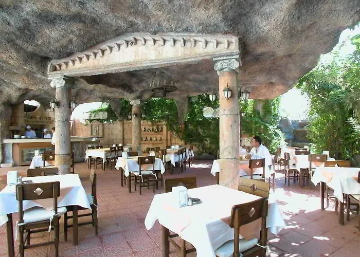 Siesta & Juniper Hotel